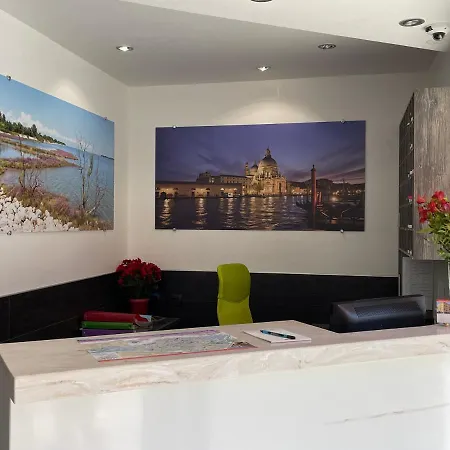 산 제러미아 2* 베니스