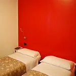 圣杰莱米亚酒店 2*